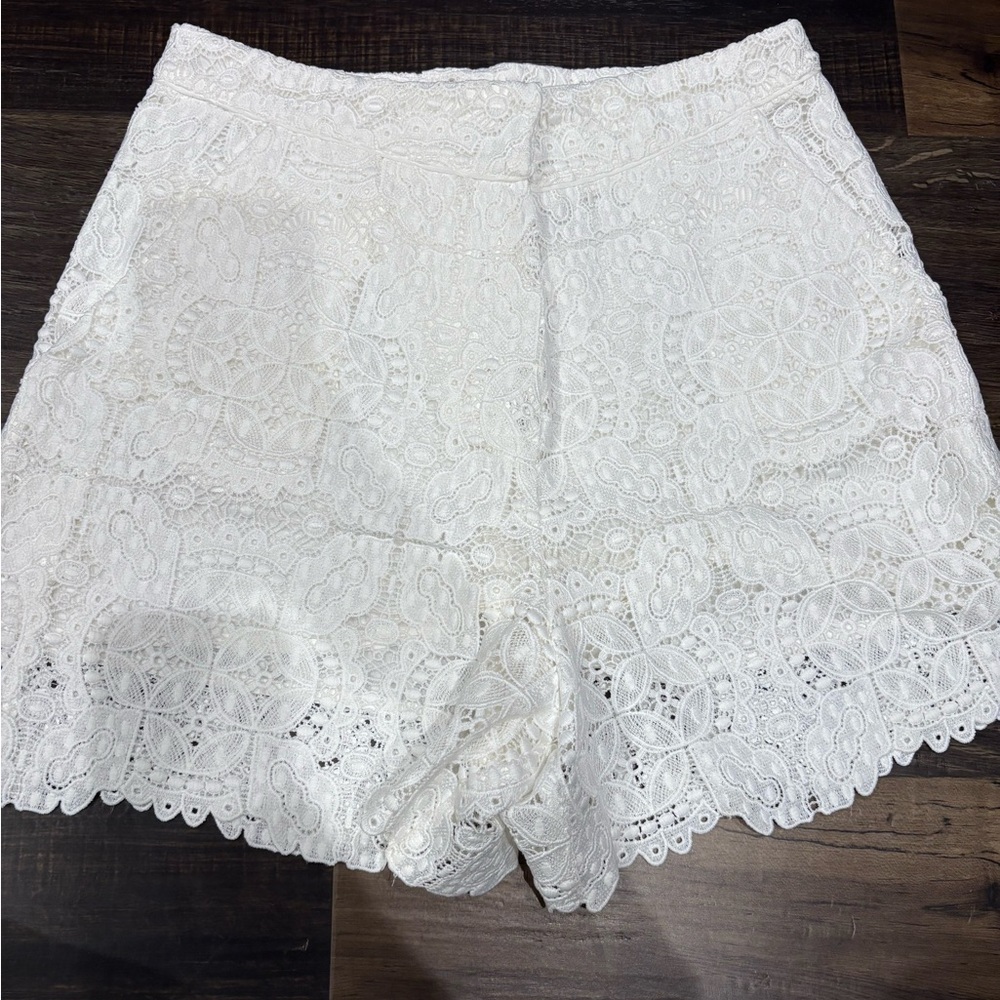 MAJE- Elegant White Lace Women's Shorts